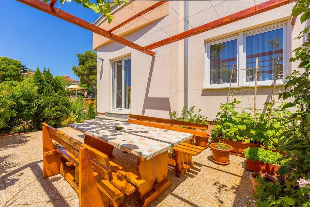מדולין Apartments Cukon מראה חיצוני תמונה