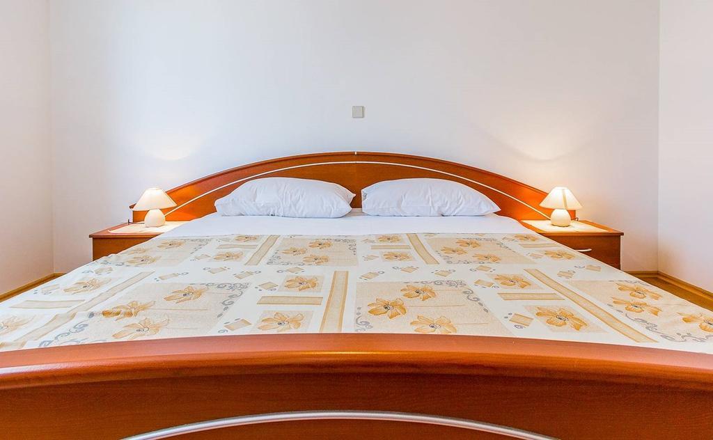 מדולין Apartments Cukon מראה חיצוני תמונה