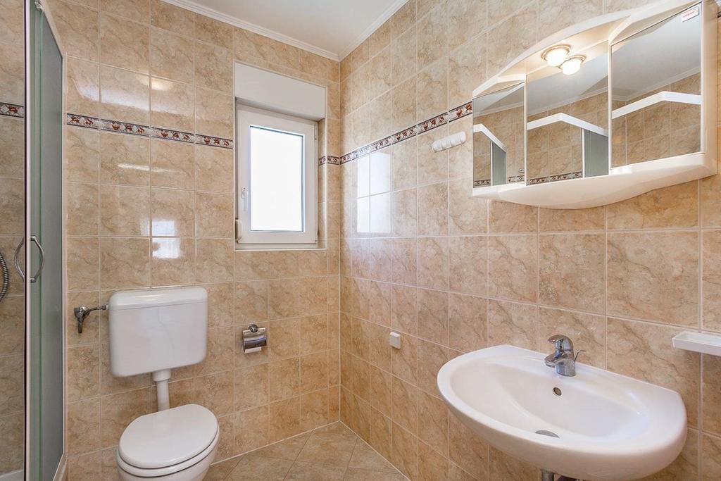 מדולין Apartments Cukon מראה חיצוני תמונה