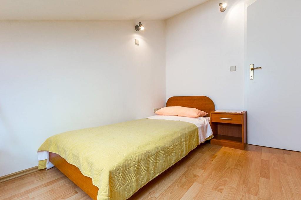 מדולין Apartments Cukon מראה חיצוני תמונה